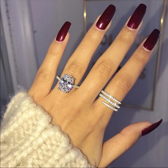 Jewelry - NEW Luxury Crystal Zircon Stone Ring Silver Color